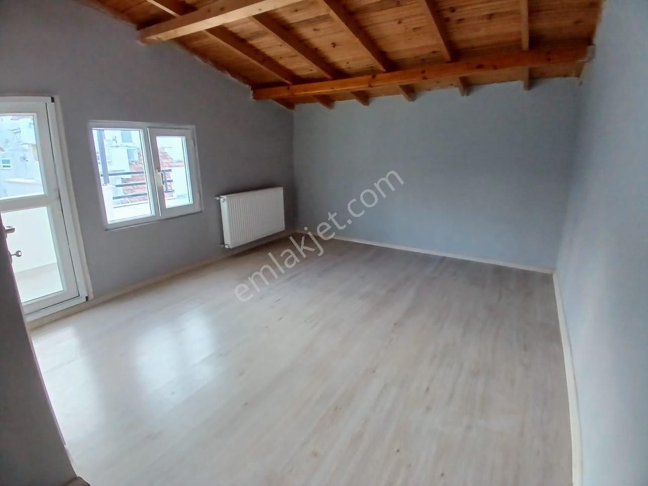 Kuşadası Kadınlar Denizi Bölgesi’nde Satılık Triplex - Görsel 19