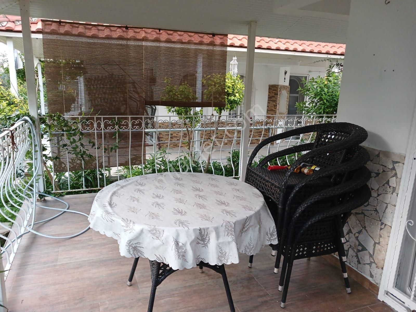 Kuşadası Kadınlar Denizi Bölgesi’nde Satılık Triplex - Görsel 5