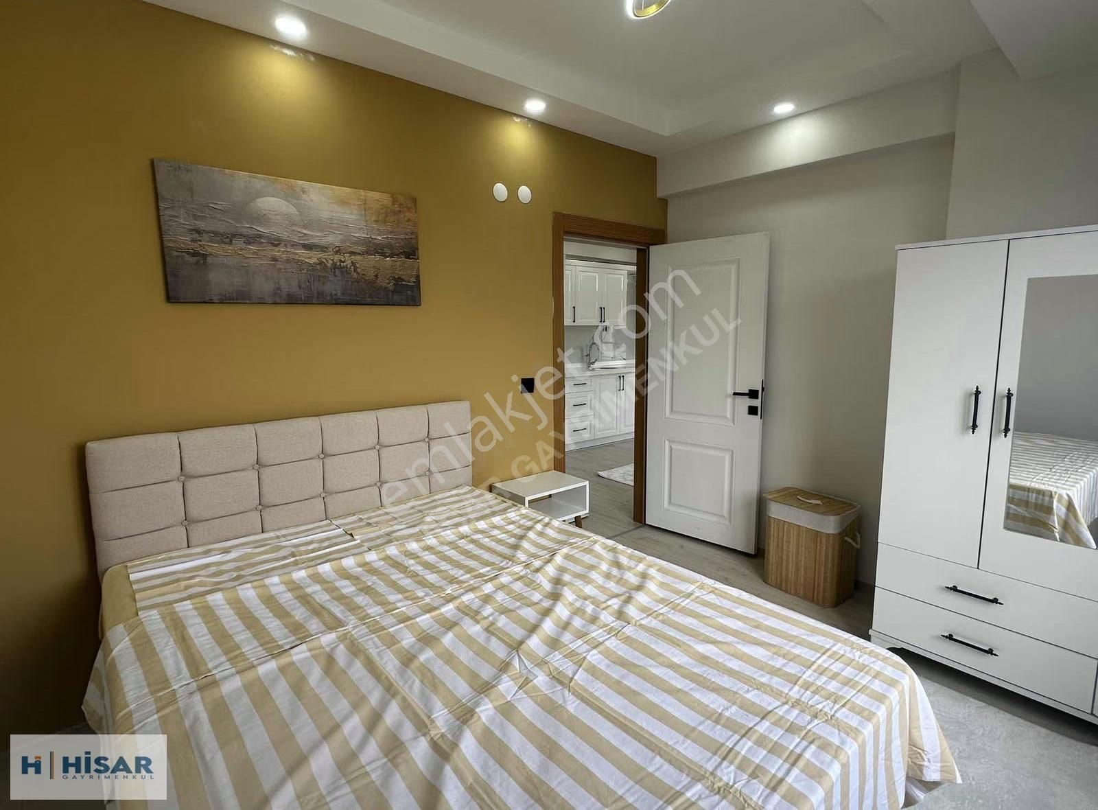 Hisar'dan Körfez'de Deniz Manzaralı Tramvaya Yakın Eşyalı 1+1 - Görsel 12