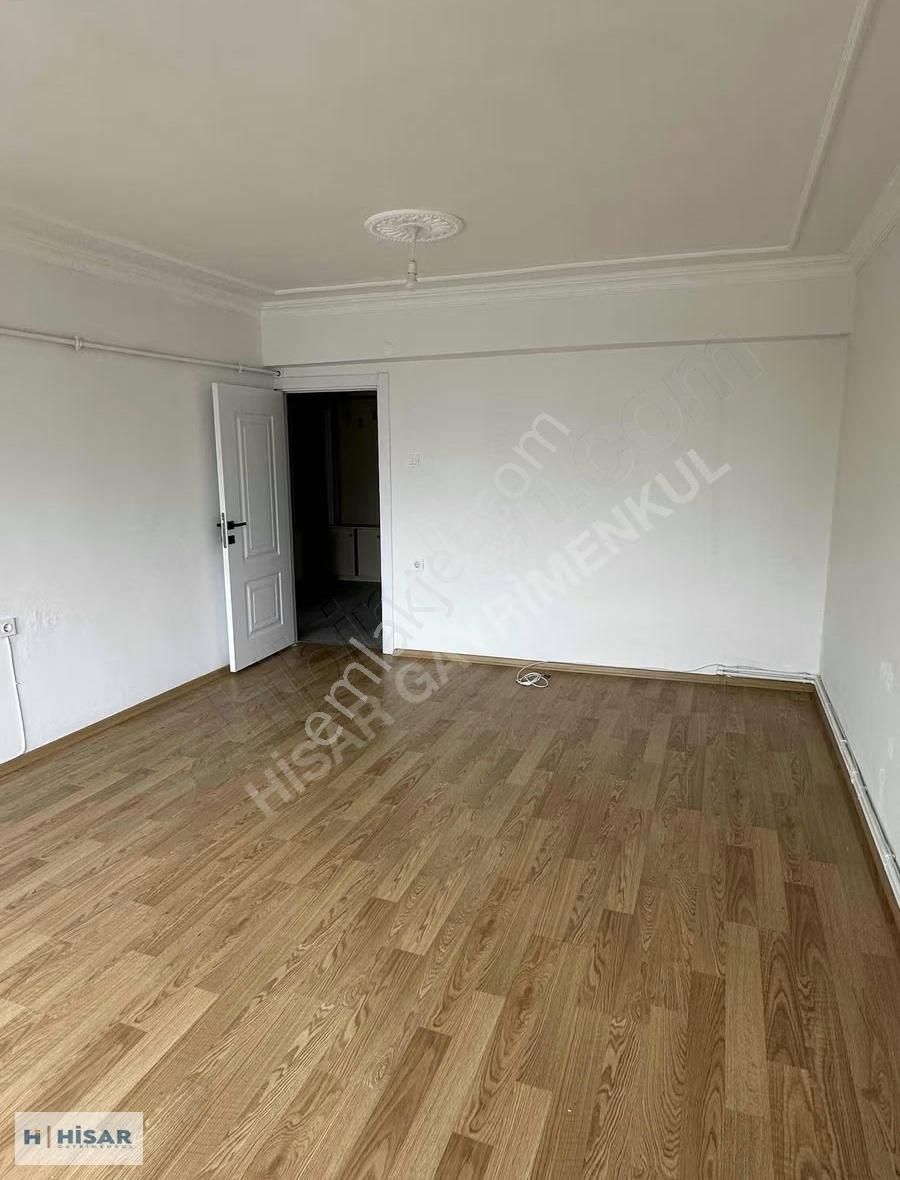 Hisar'dan 100.yıl Bulvarında Asansörlü Arakat Daire - Görsel 5