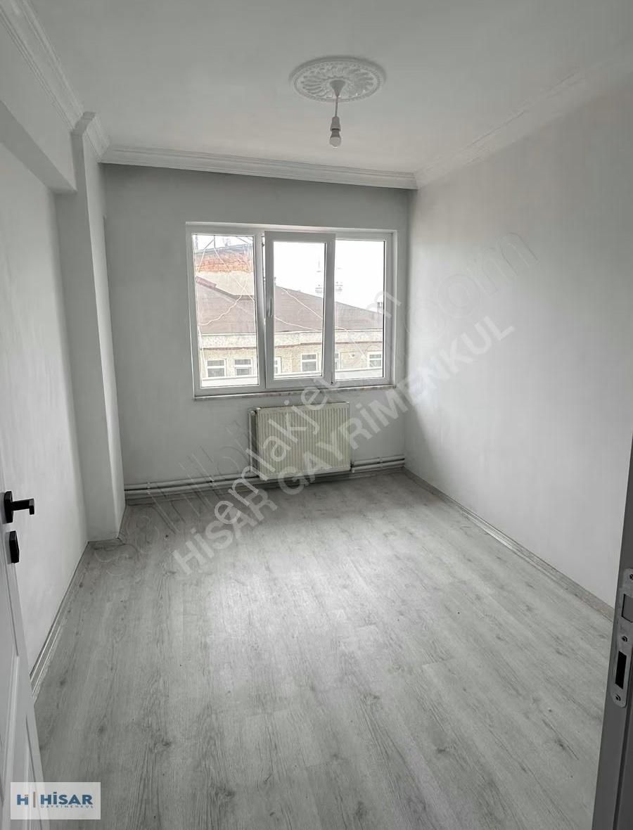 Hisar'dan 100.yıl Bulvarında Asansörlü Arakat Daire - Görsel 13