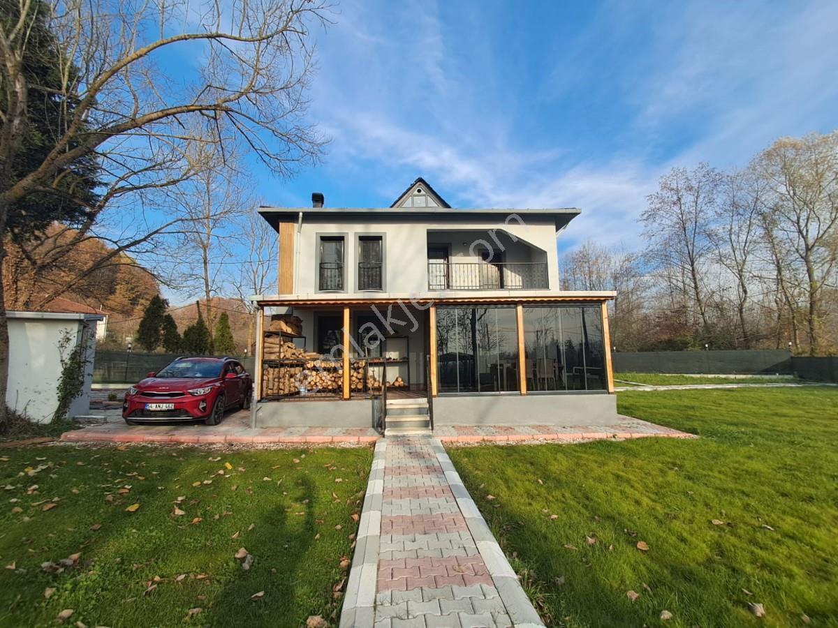 Sakarya-hendek-yeşilvadide İki Katlı Verandalı Müstakil Ev - Görsel 27