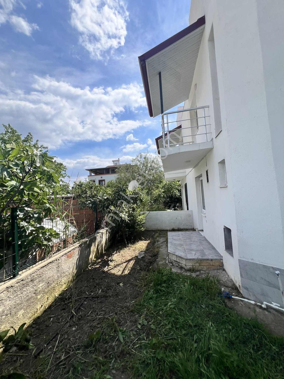 Çok Acill Denize 450m Yakınlıkta 2+1 Villa Arsa İçinde - Görsel 7