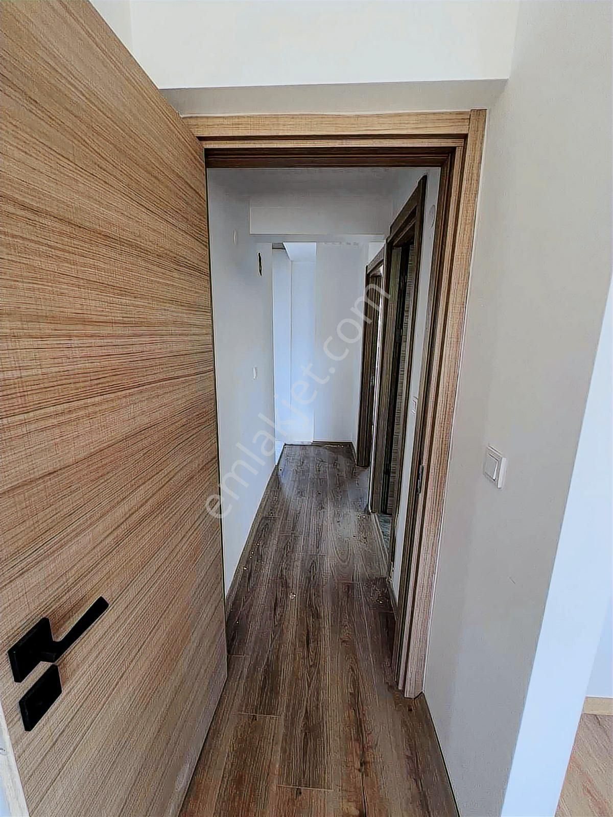 Gümüldür'de Denize 450m Yakınlıkta 2+1 Villa 132.5m2 Arsa İçinde - Görsel 34