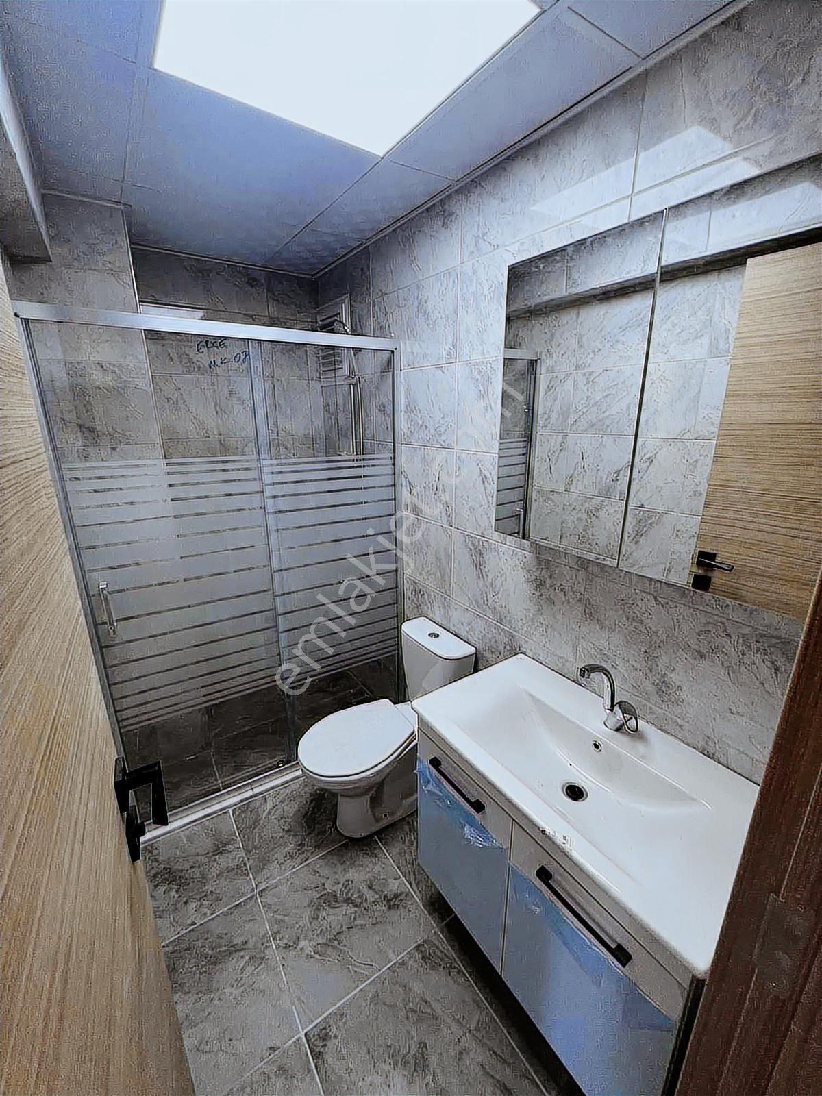 Gümüldür'de Denize 450m Yakınlıkta 2+1 Villa 132.5m2 Arsa İçinde - Görsel 13