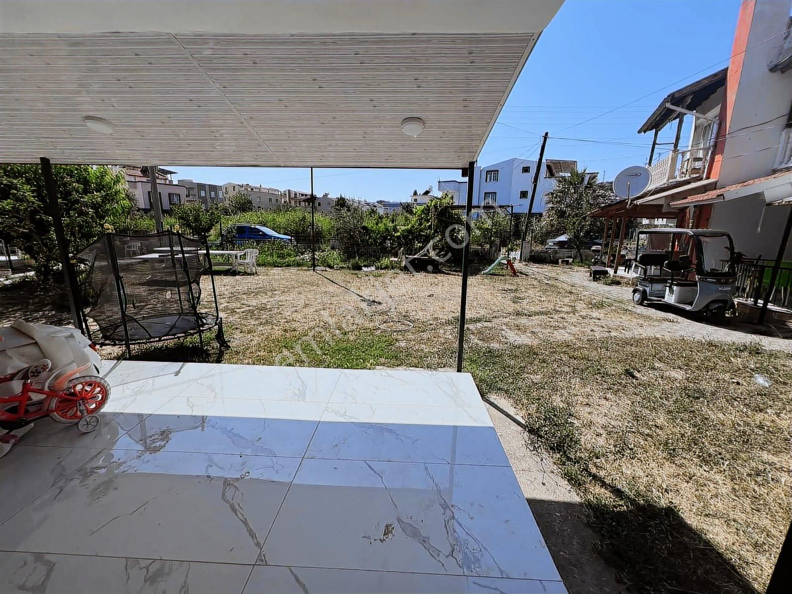 Gümüldür'de Denize 450m Yakınlıkta 2+1 Villa 132.5m2 Arsa İçinde - Görsel 25