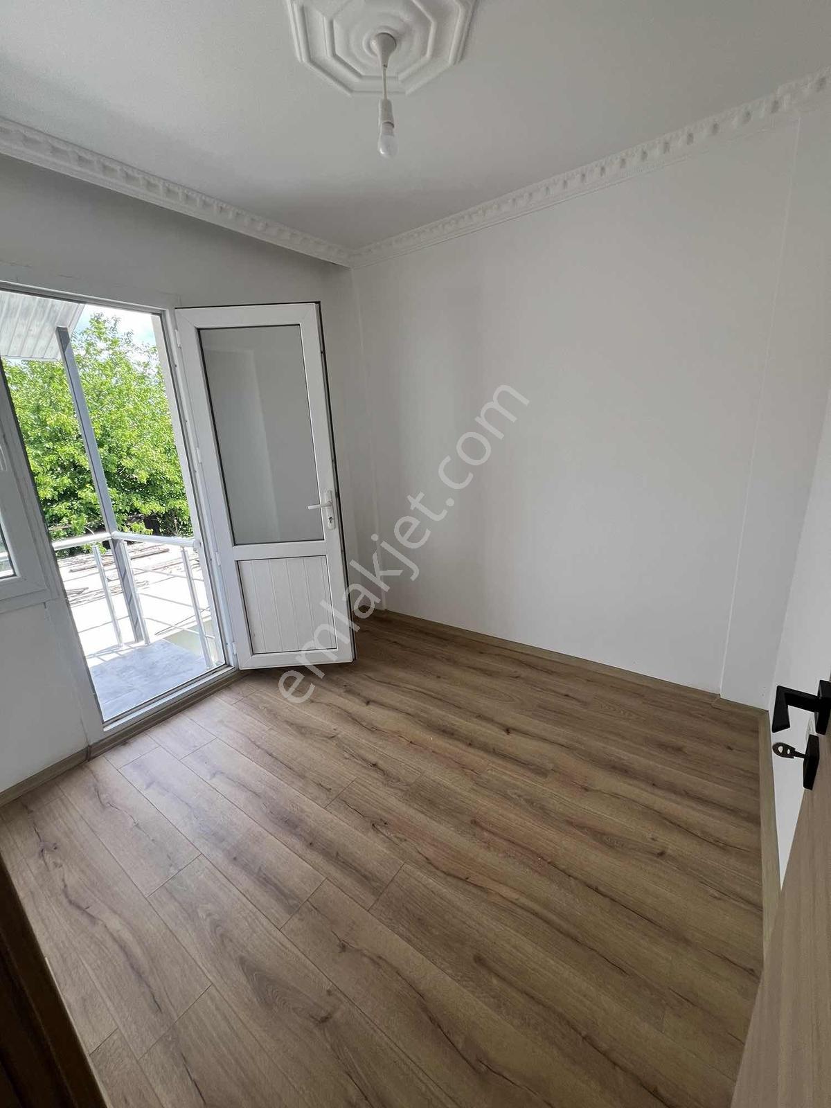 Çok Acill Denize 450m Yakınlıkta 2+1 Villa Arsa İçinde - Görsel 12