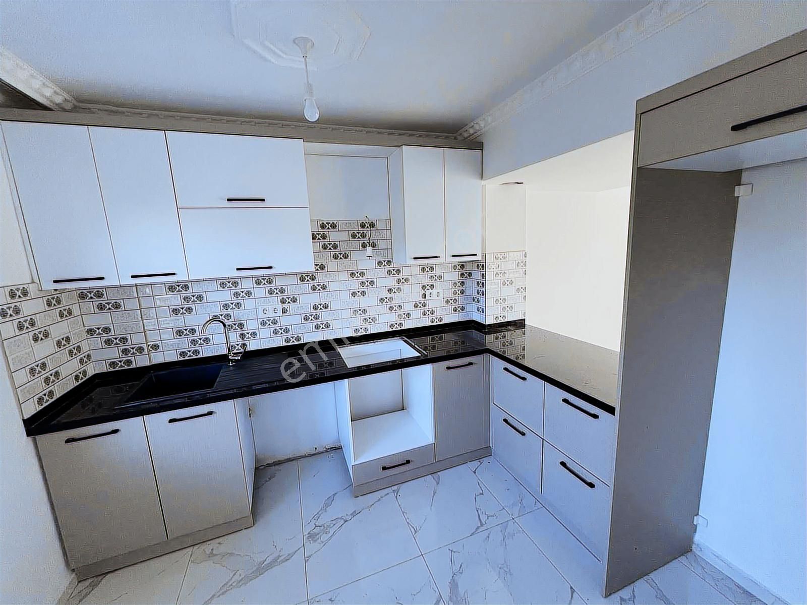 Gümüldür'de Denize 450m Yakınlıkta 2+1 Villa 132.5m2 Arsa İçinde - Görsel 30