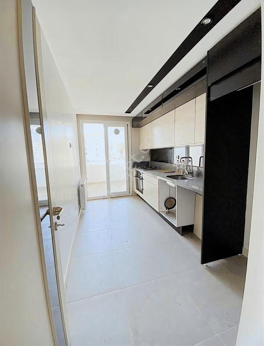 Hayal Park Civarı 3+1 Kapalı Mutfak - Görsel 14