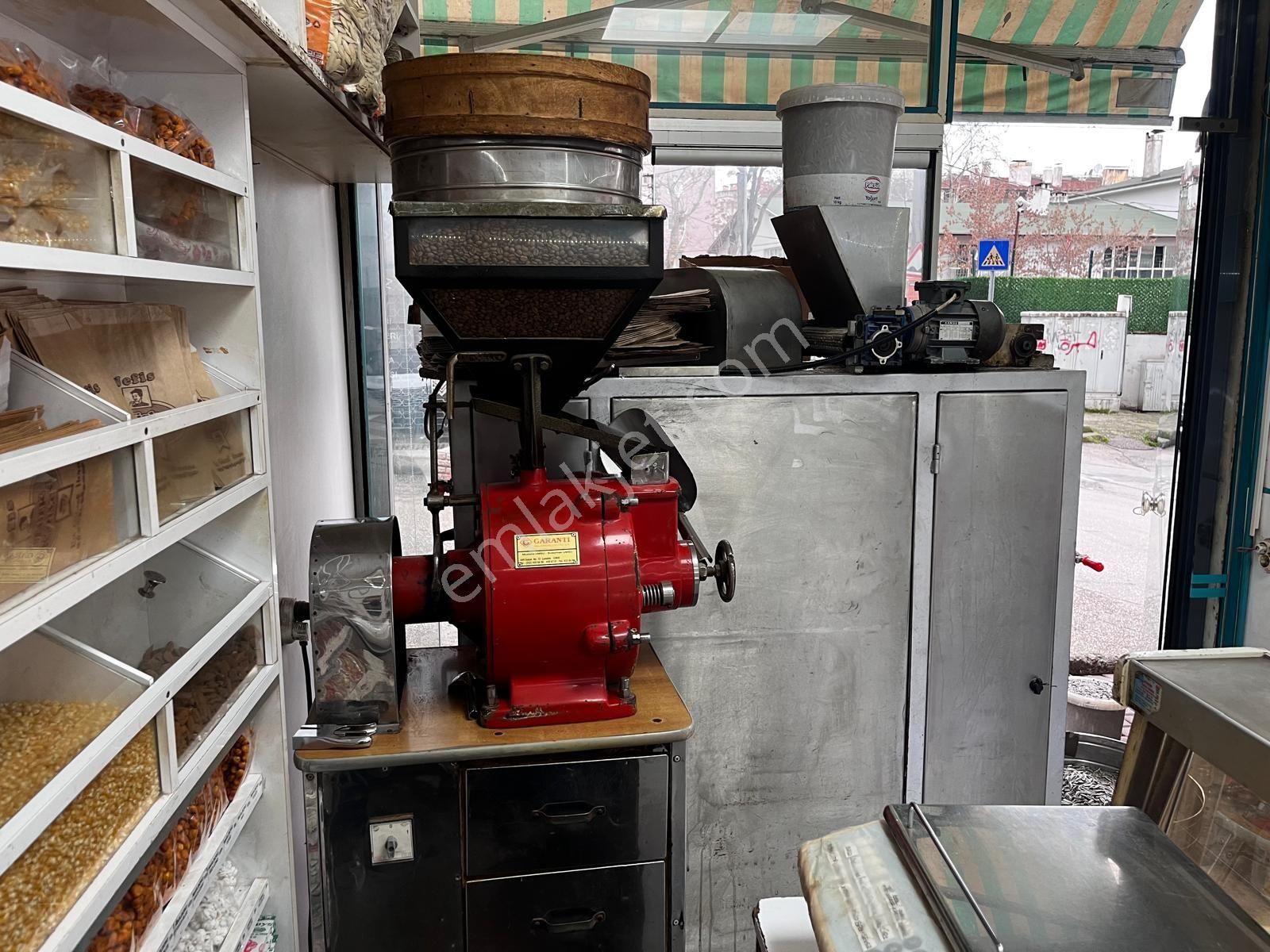 Okul Karşısı Kuruyemişçi - Görsel 4