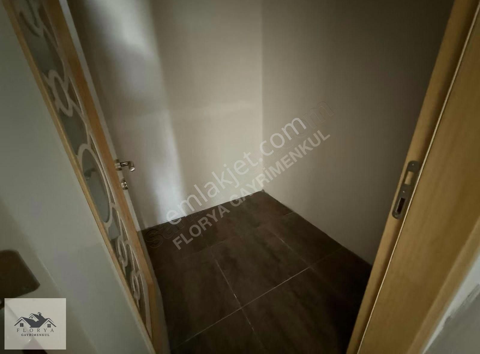 Adalette Kiralık Geniş Daire - Görsel 5