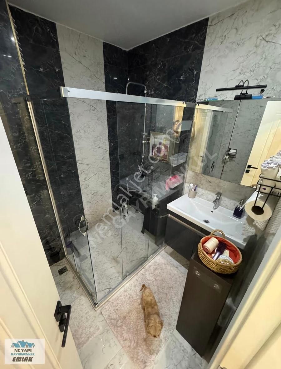 Nc Emlakdan Satılık Çekmeköyde Golden Sitesinde İçi Özel Tasarım - Görsel 5
