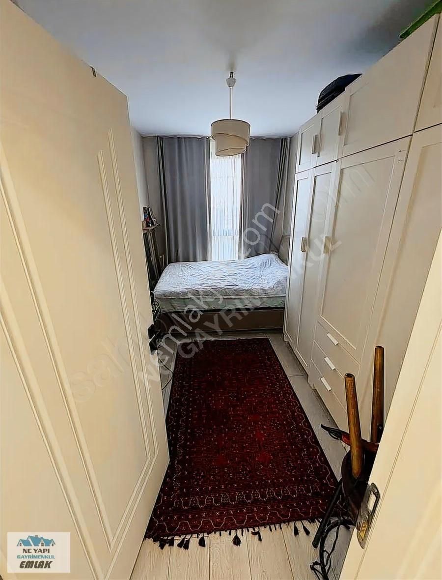 Nc Emlakdan Satılık Çekmeköyde Golden Sitesinde İçi Özel Tasarım - Görsel 17