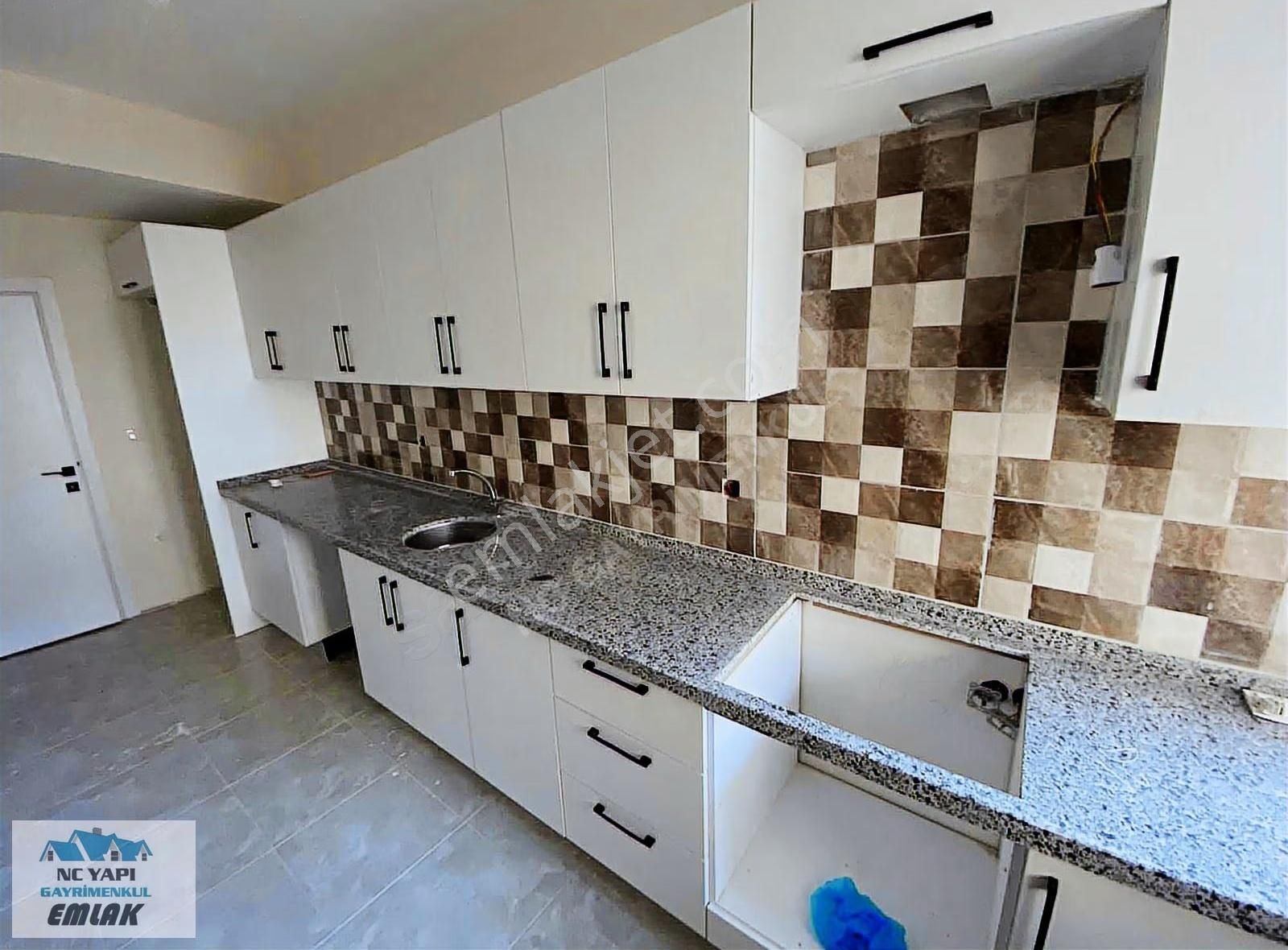 Çekmeköyde Yüksek Giriş 3 Oda 1 Salonlu - Görsel 23