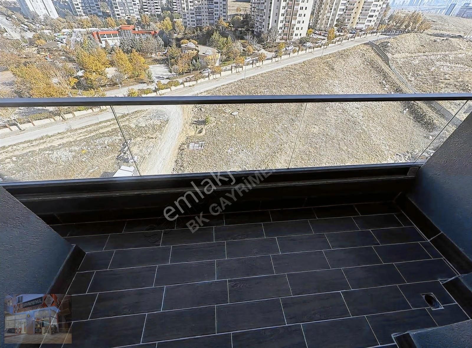 Beytepe Invest'ten Bordo Yaşam Sitesinde Kiralık Daire - Görsel 2