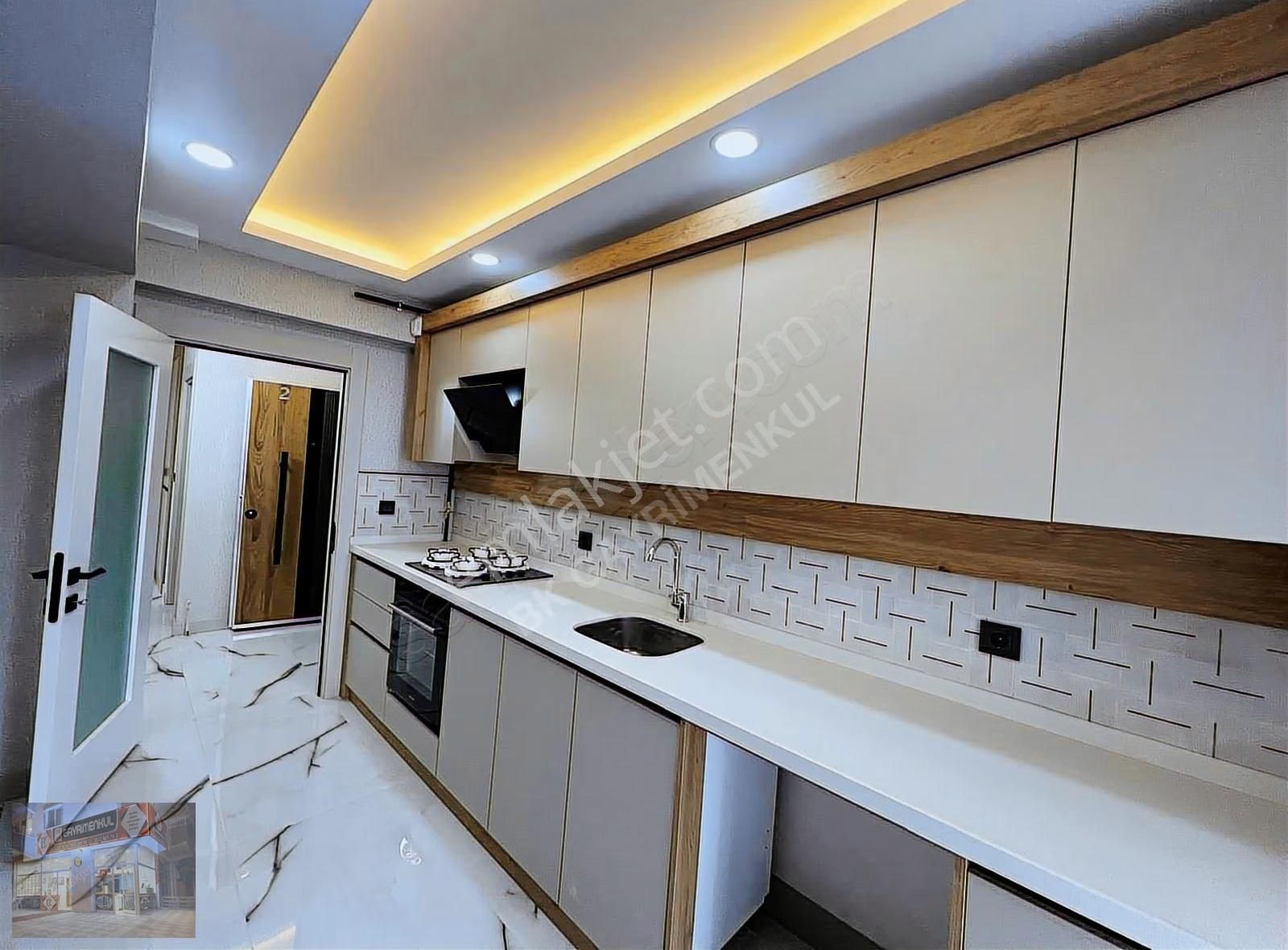 Bk Gayrimenkulden Fevzi Çakmakta Ultra Lüx Yapılı Satılık Daire - Görsel 14