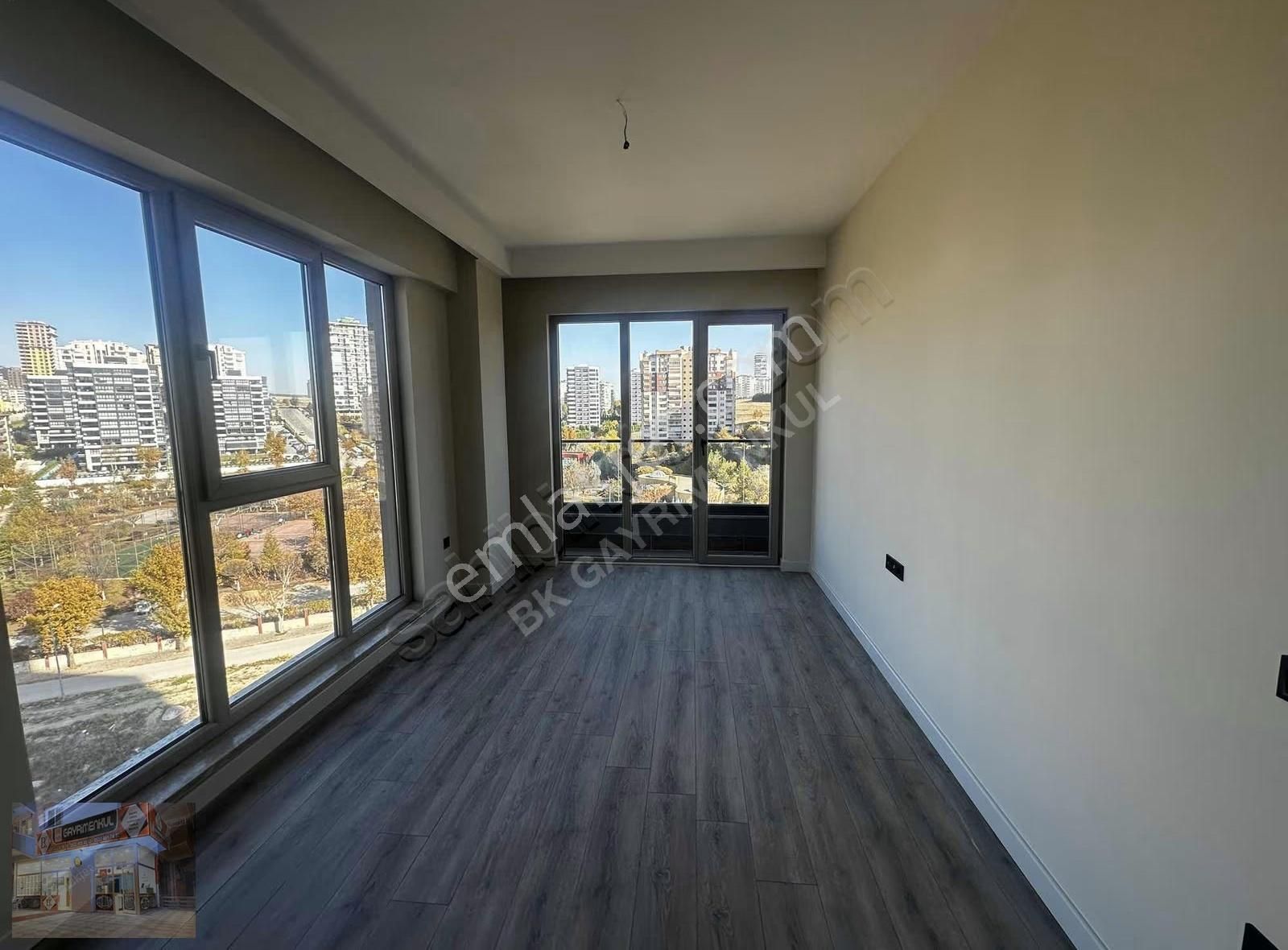 Beytepe Invest'ten Bordo Yaşamda 1+1 Lüx Satılık Daire - Görsel 15