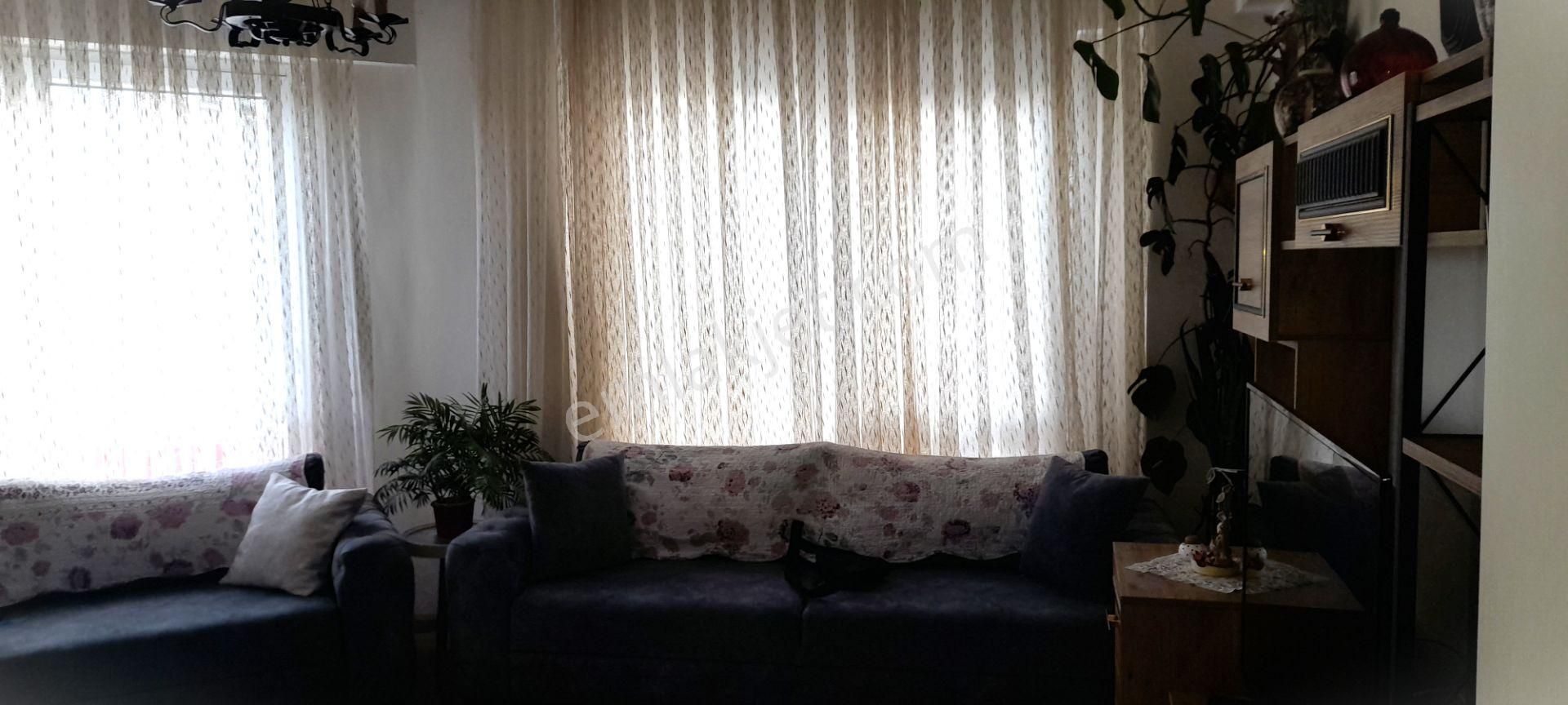 Beren Emlak' Tan Altınova Mh. Deniz Manz. İskanlı Satılık 2+1 - Görsel 3