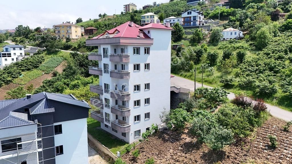 Abdi Bostan Gayrimenkul'den Akçaabat Söğütlü'de Satılık Bina