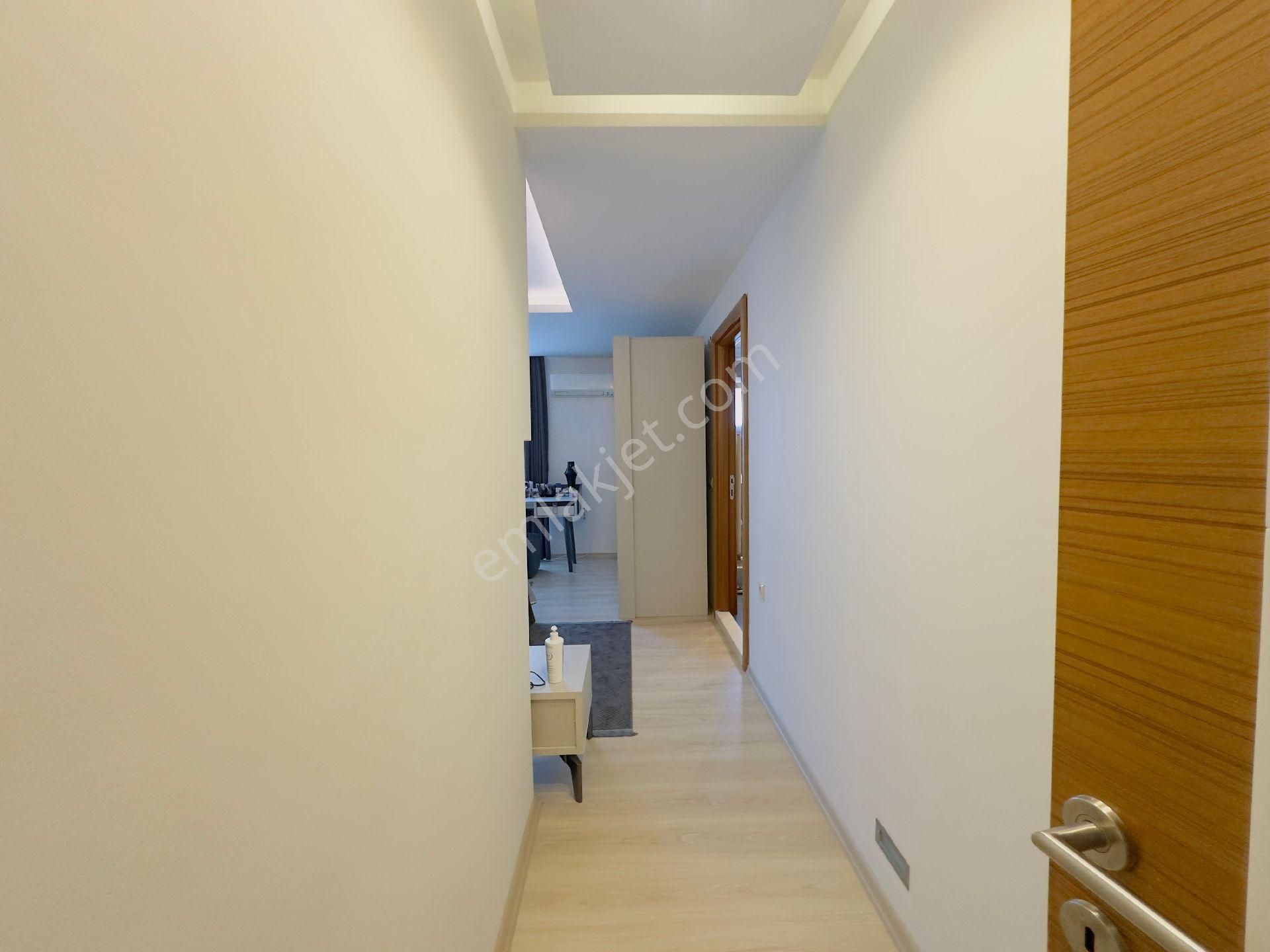 Kuşadası Ege Mah Panoramik Deniz Manzaralı Doğalgazlı Arakat Satılık 3+1 Lüx Daire - Görsel 27