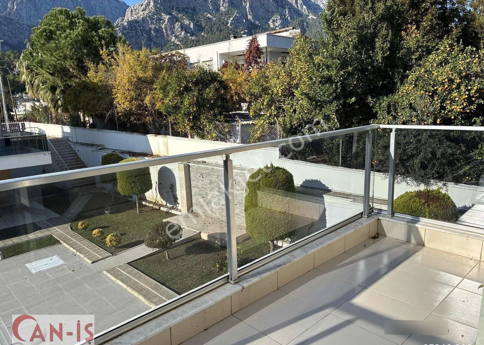 Göynük'te Büyük Balkon Ve Bahçeli Lüks Sıfır Villa - Görsel 20