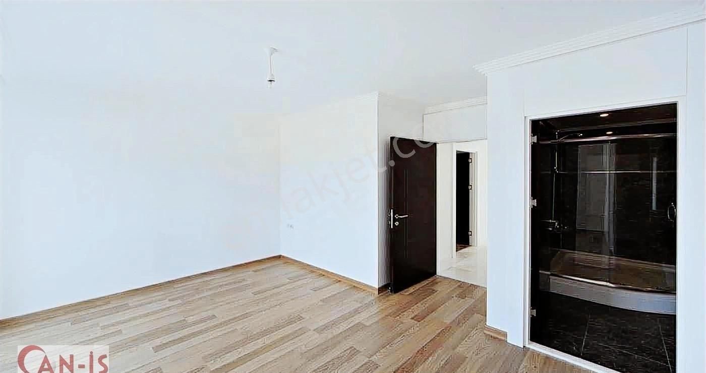 Göynük'te Büyük Balkon Ve Bahçeli Lüks Sıfır Villa - Görsel 25