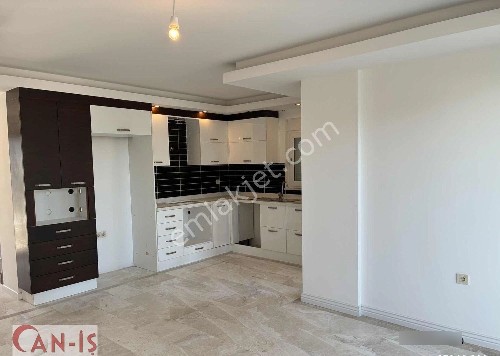 Göynük'te Büyük Balkon Ve Bahçeli Lüks Sıfır Villa - Görsel 7