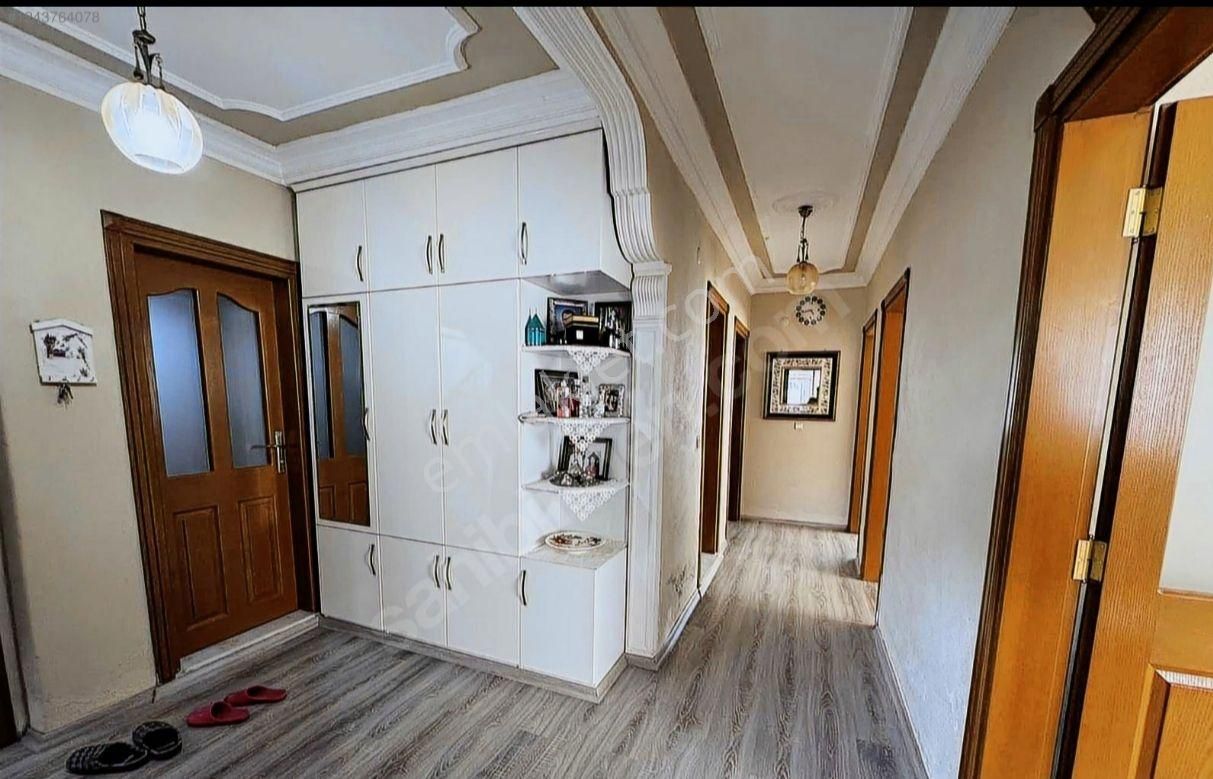 Satılık 2 Katlı Geniş Oturumlu Müstakil Ev - Görsel 5