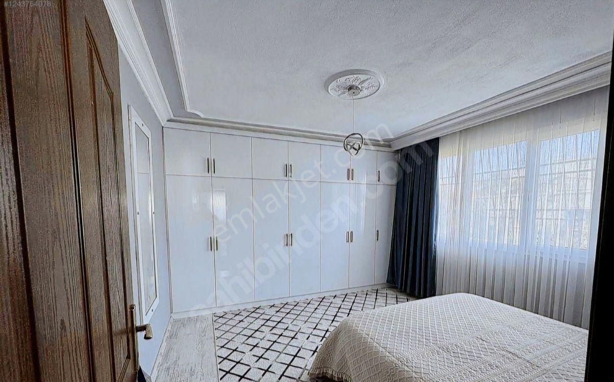 Satılık 2 Katlı Geniş Oturumlu Müstakil Ev - Görsel 12