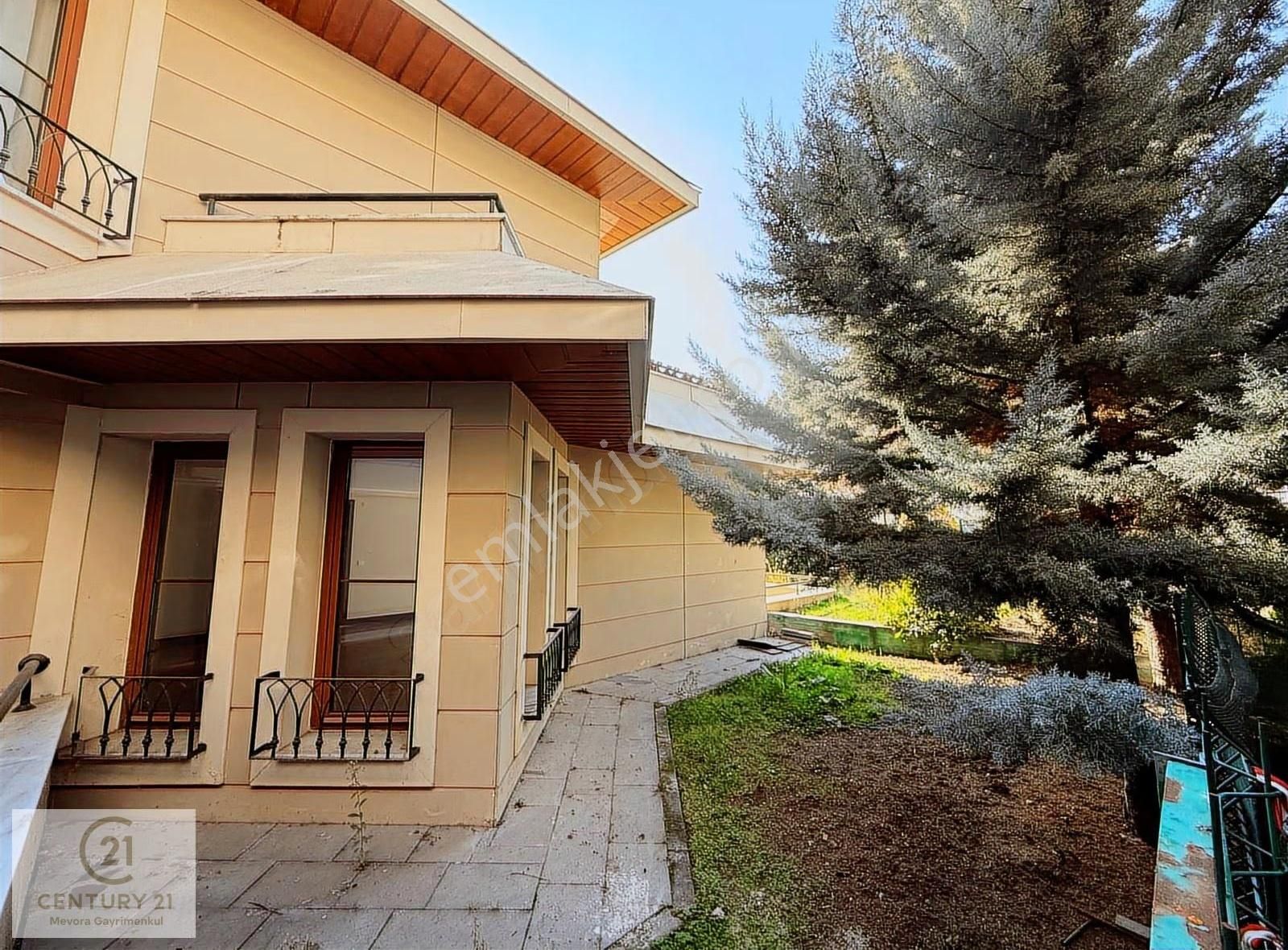 341 Etap Teras Evlerde 3+1 Geniş Kullanımlı Boş 250m2 Bahçeli - Görsel 20