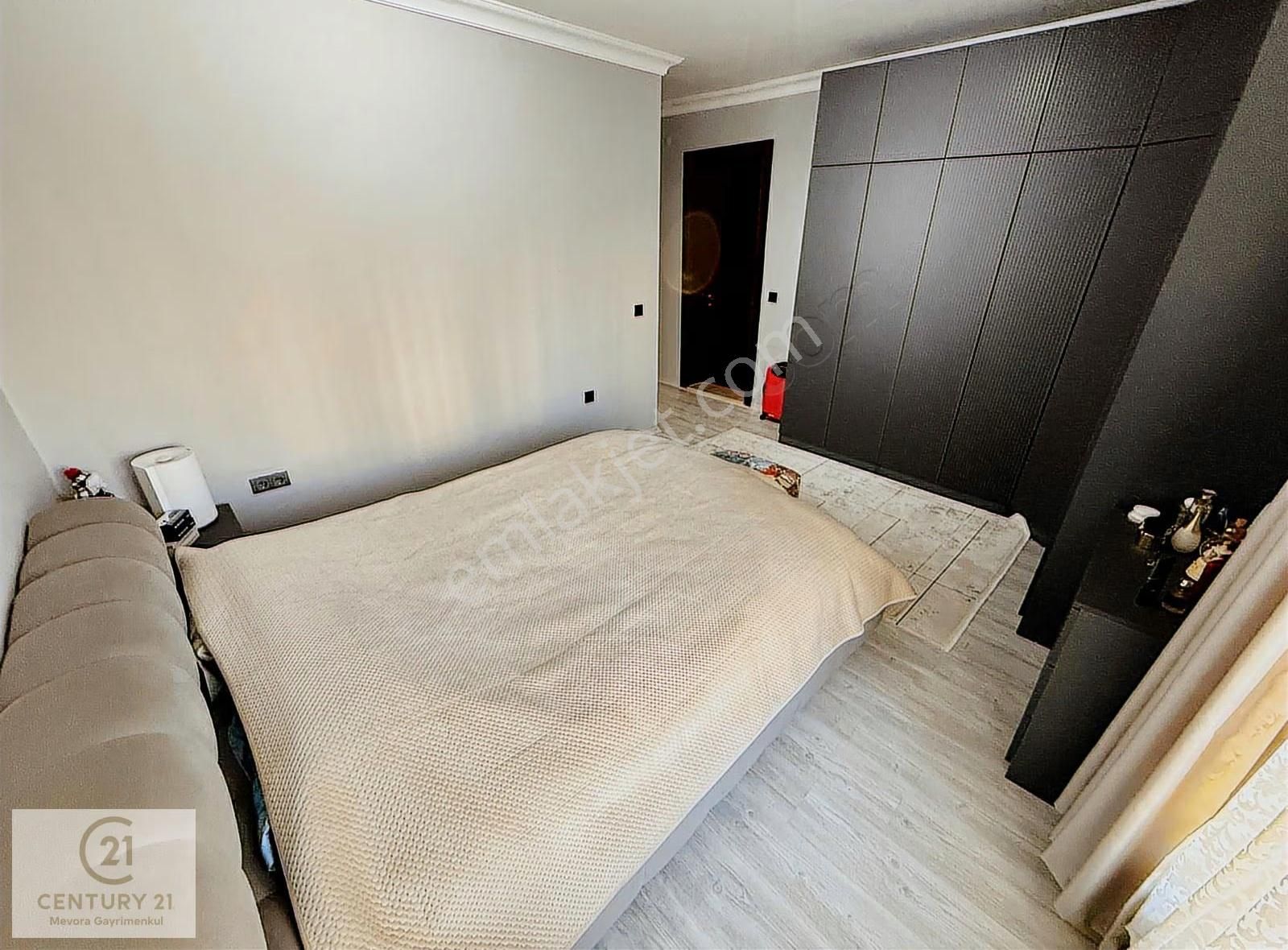 Okullar Bölgesinde Site İçerisinde Yenilenmiş Yapılı 3+1 Daire - Görsel 27