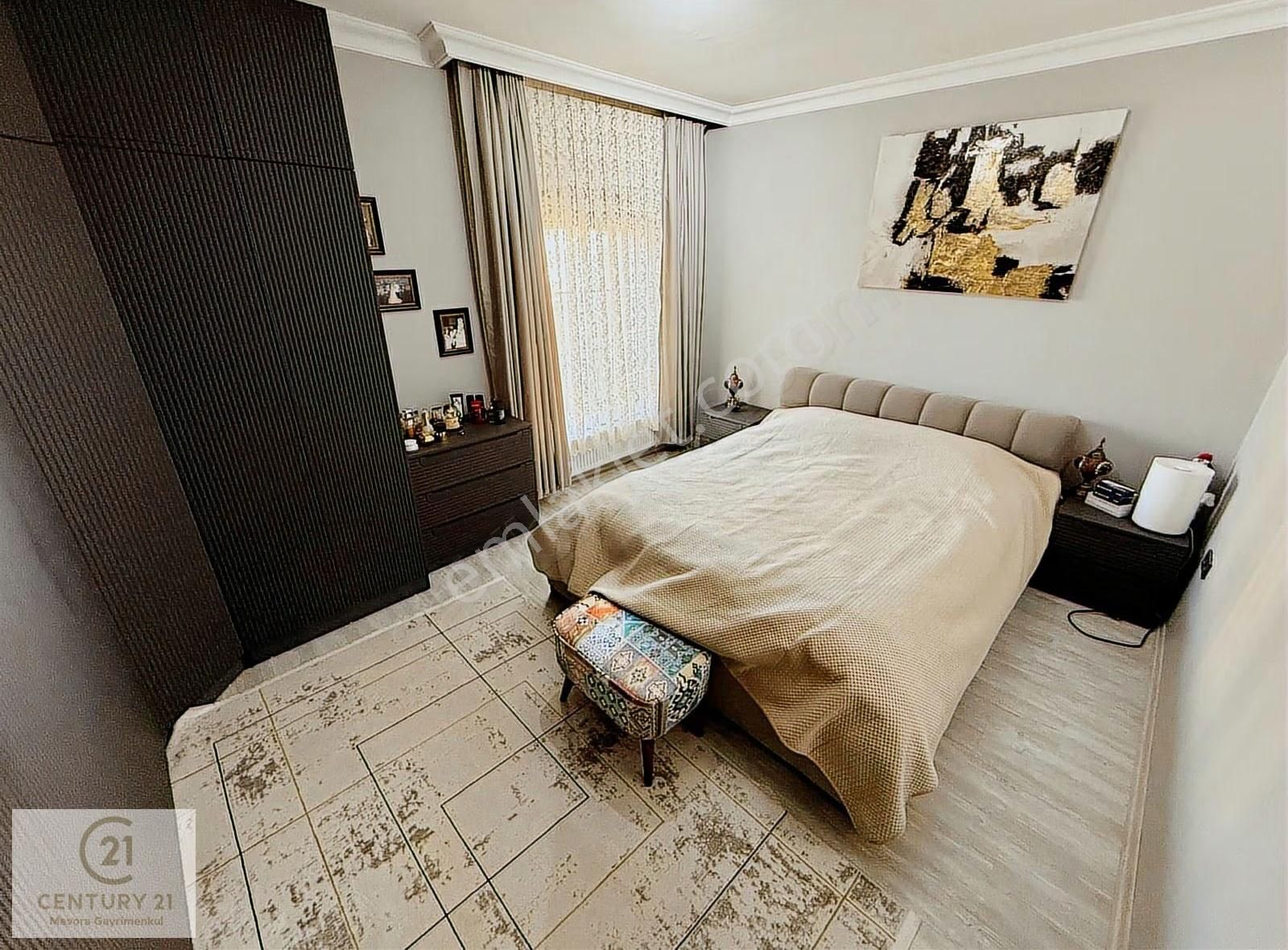 Okullar Bölgesinde Site İçerisinde Yenilenmiş Yapılı 3+1 Daire - Görsel 25