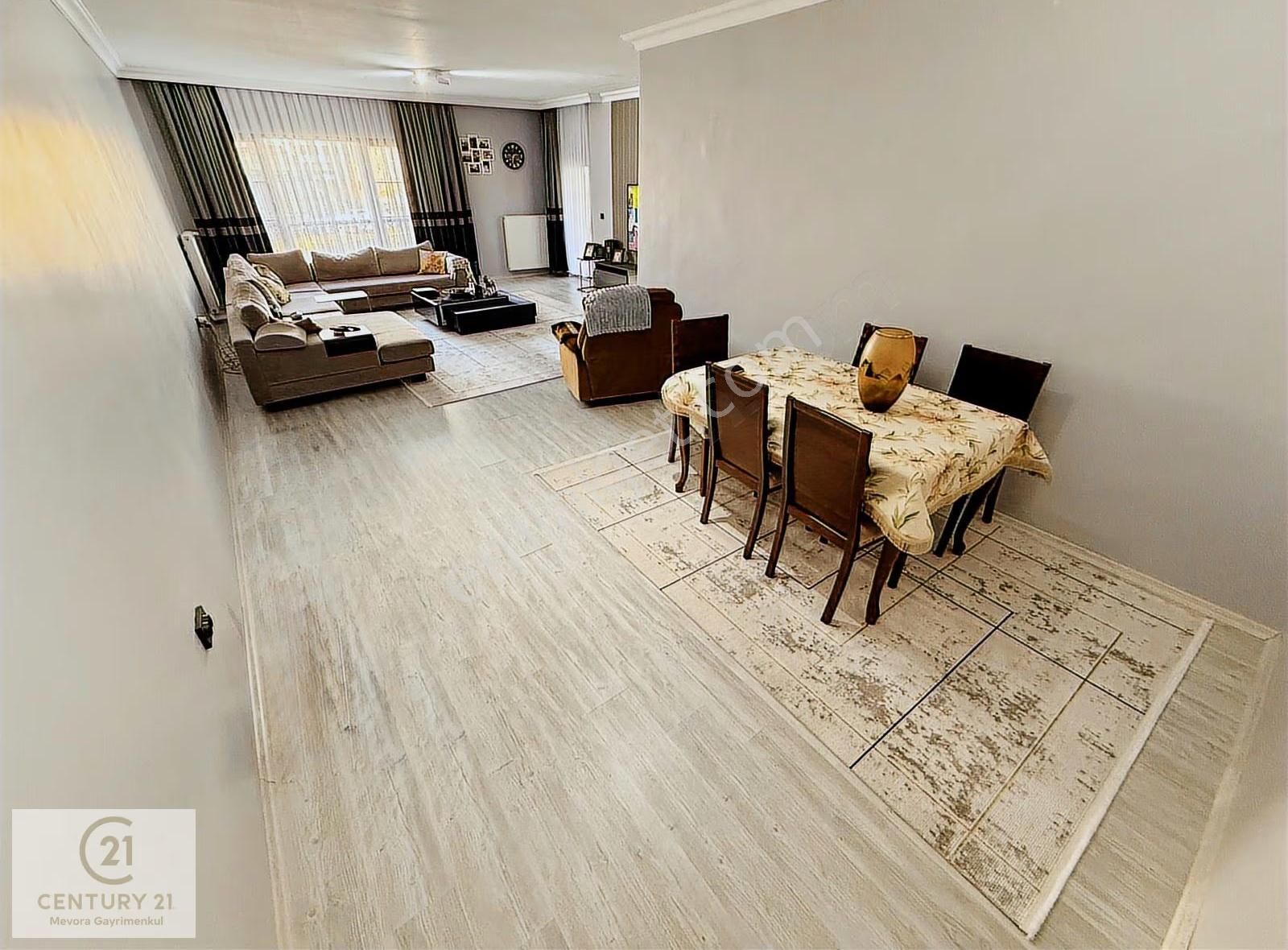 Okullar Bölgesinde Site İçerisinde Yenilenmiş Yapılı 3+1 Daire - Görsel 19