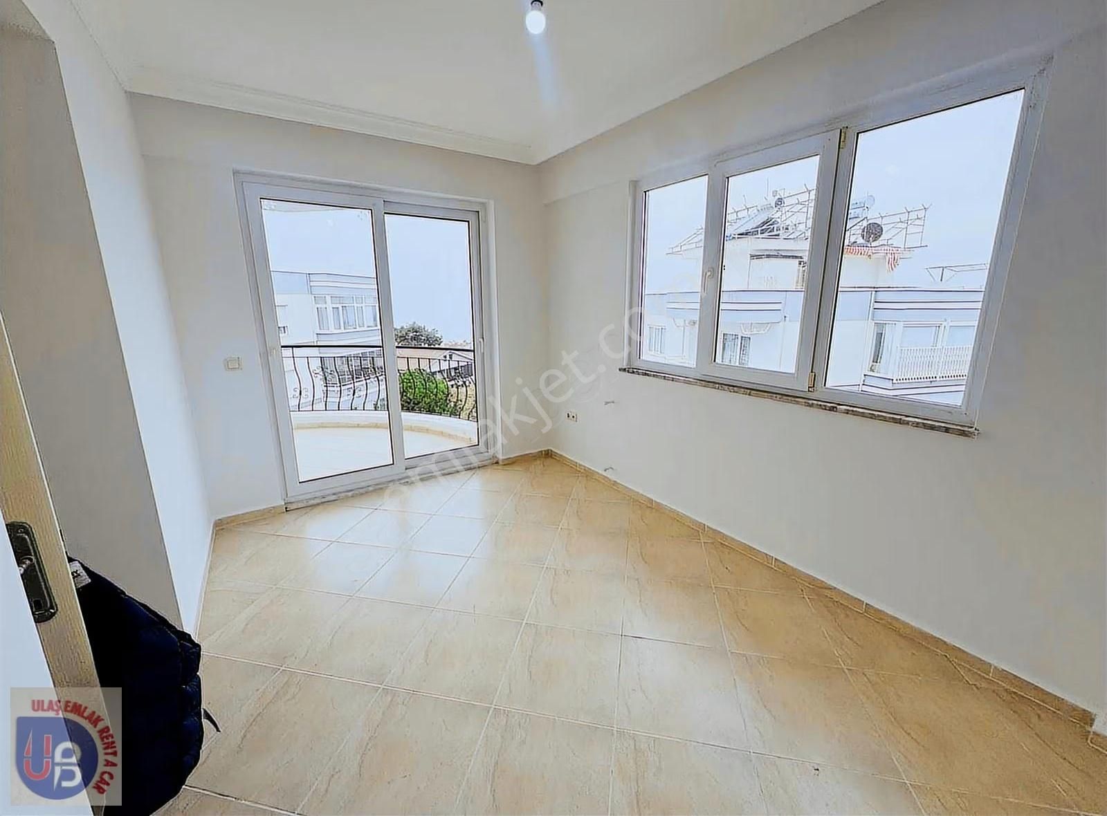 Kuşadası Full Deniz Manzaralı 2+1 Merkezi Konum Daire - Görsel 5