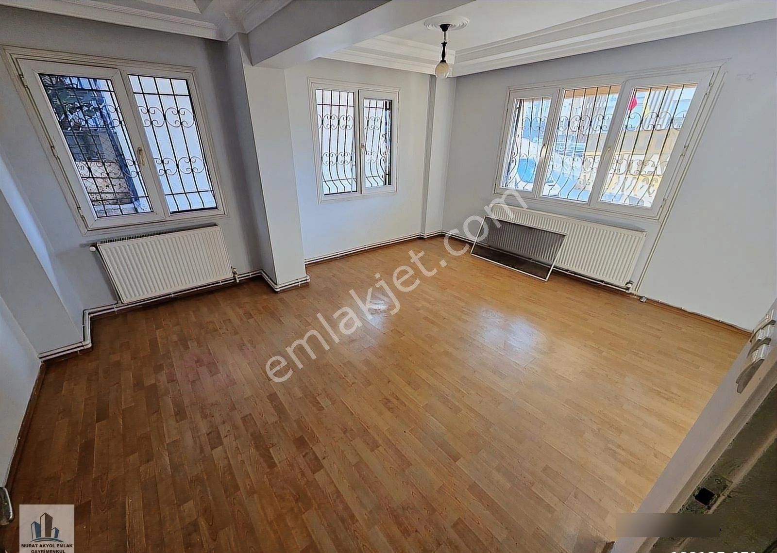 Buca Menderes Mah.de Işıklı Park Yakını 2+1 100m2 Satılık Daire