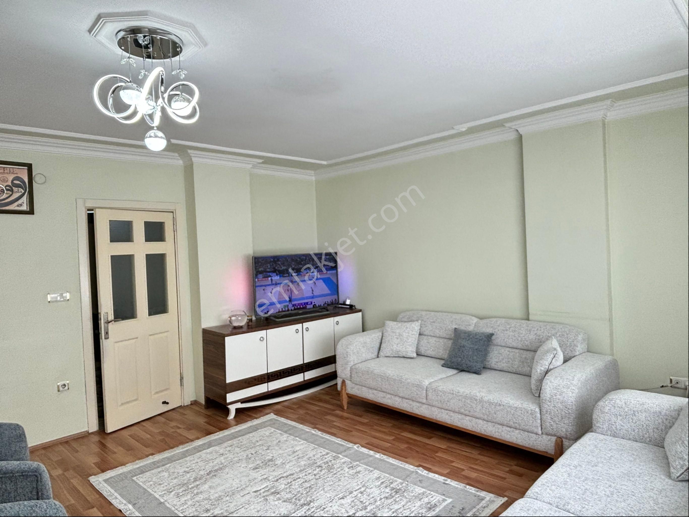 Toplu Taşıma Ve Tüm İhtiyaçlara Yakın, Ferah 2+1 Kiralık Daire - Görsel 4