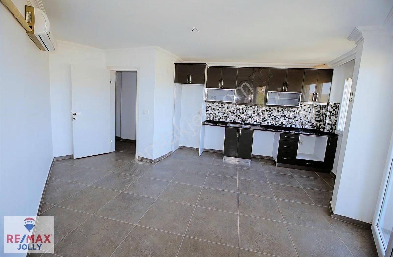 Seferihisar Sığacık Da Satılık Deniz Manzaralı 2+1 Daire !! - Görsel 19