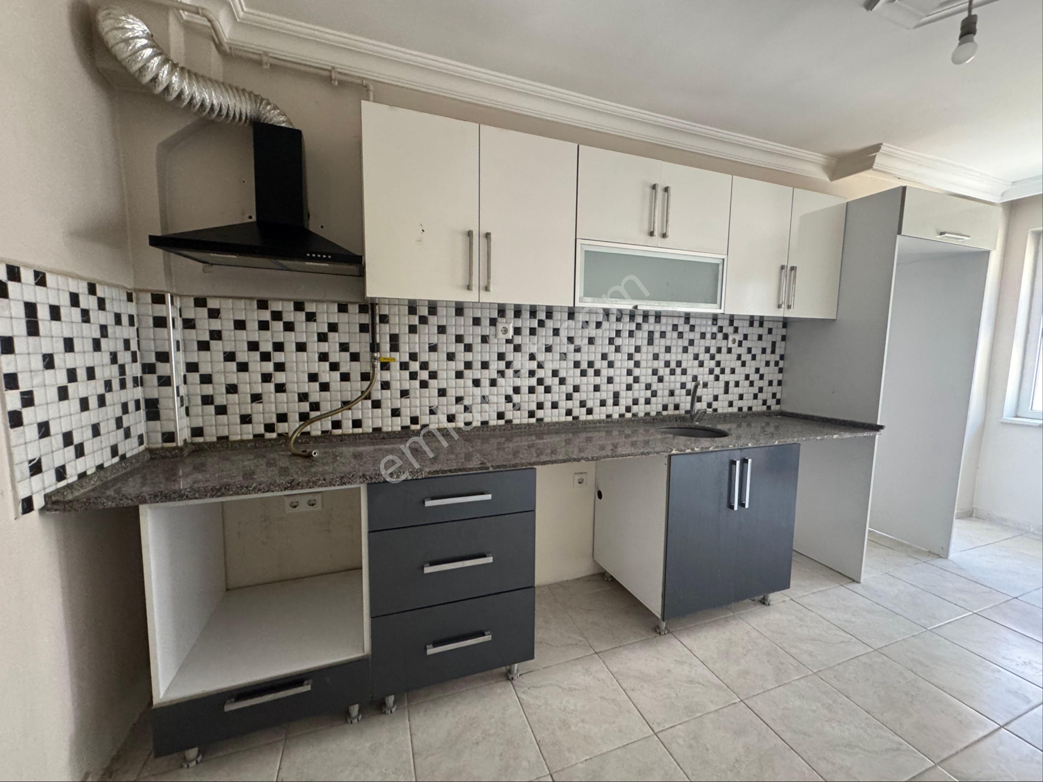 Conker İnşaat Emlak’tan Sütlüce Mahallesi 2+1 Çift Balkonlu Kiralık Daire - Görsel 8