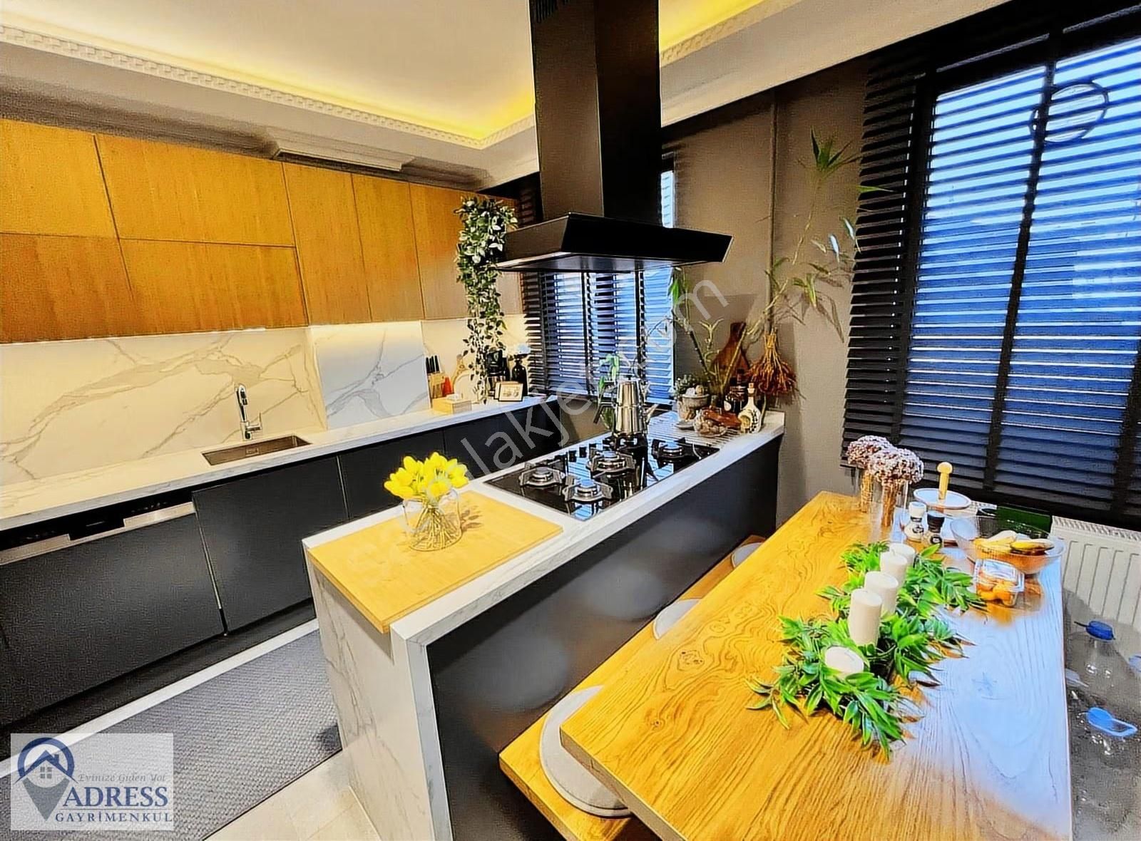 Çekmeköy Mimar Sinan Mah. Özel Dekore Edilmiş Dubleks Daire - Görsel 29