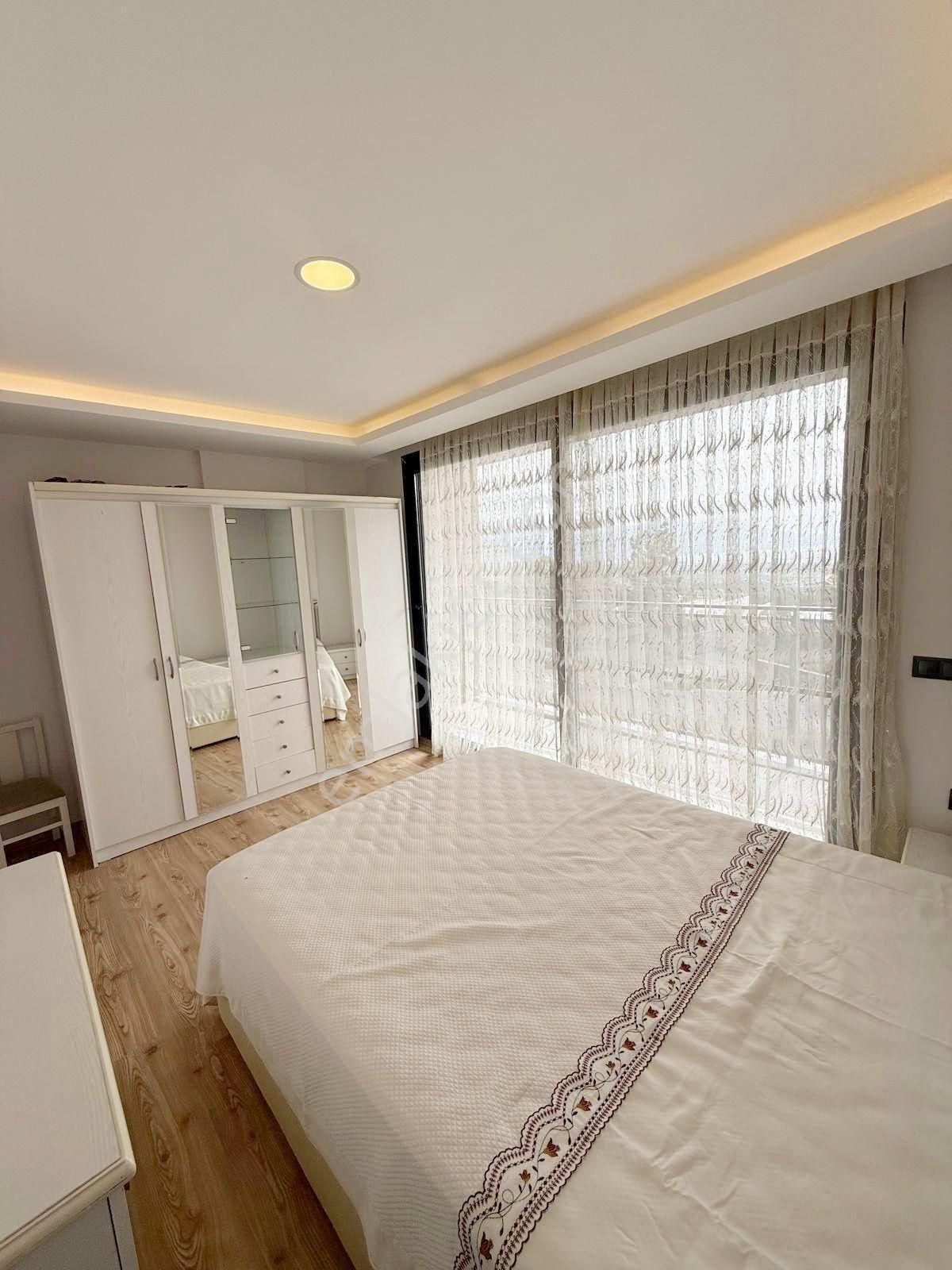 Soğucak Özel Havuzlu 4+1 Eşyalı - Görsel 25