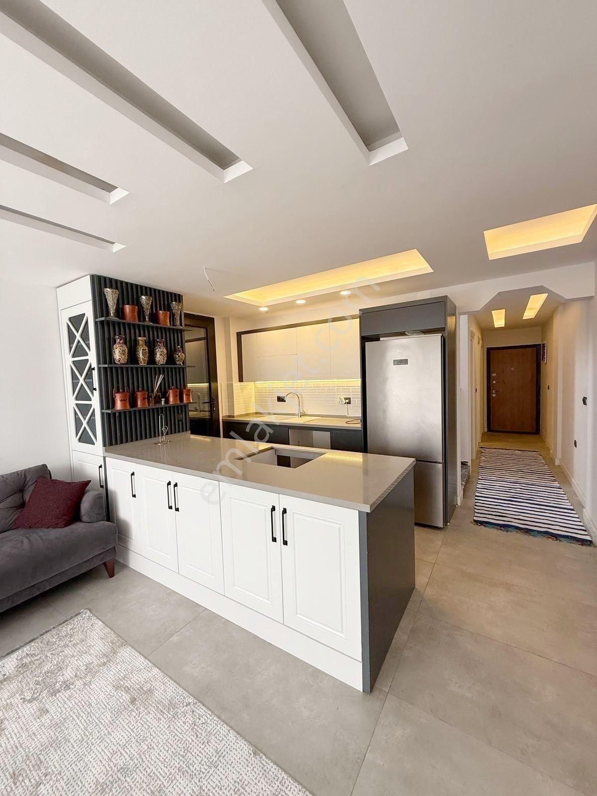 Soğucak Özel Havuzlu 4+1 Eşyalı - Görsel 24