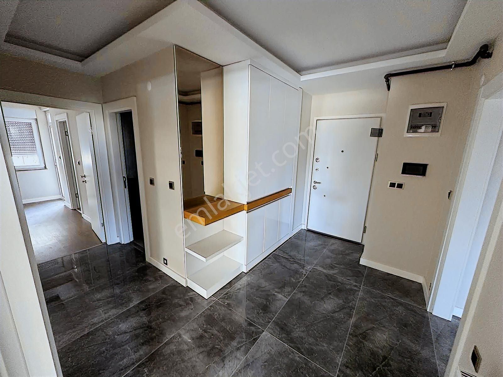 Çankaya Mah. Platin Konutlarında İki Daire, Tek Tapu 2+1 Ve 1+1 - Görsel 35