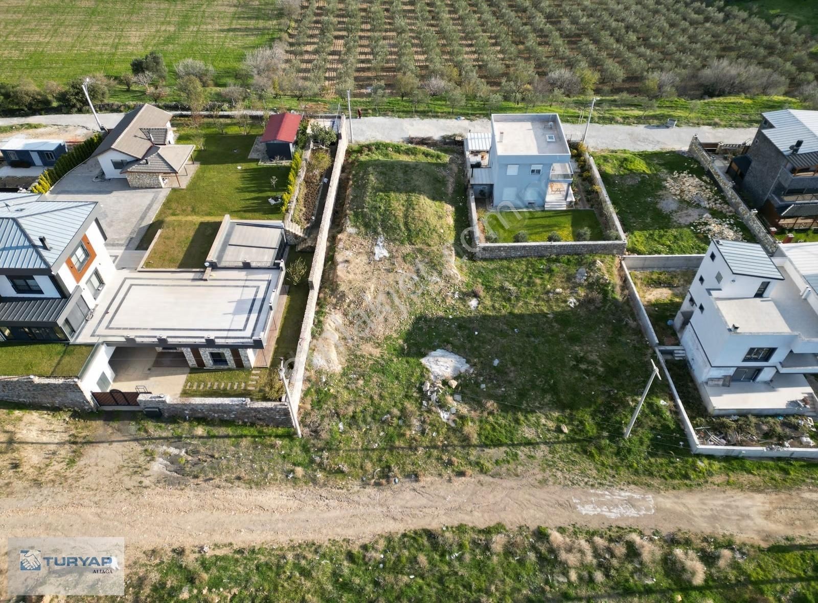 Yukarı Şakranda Satılık İmarlı Arsa