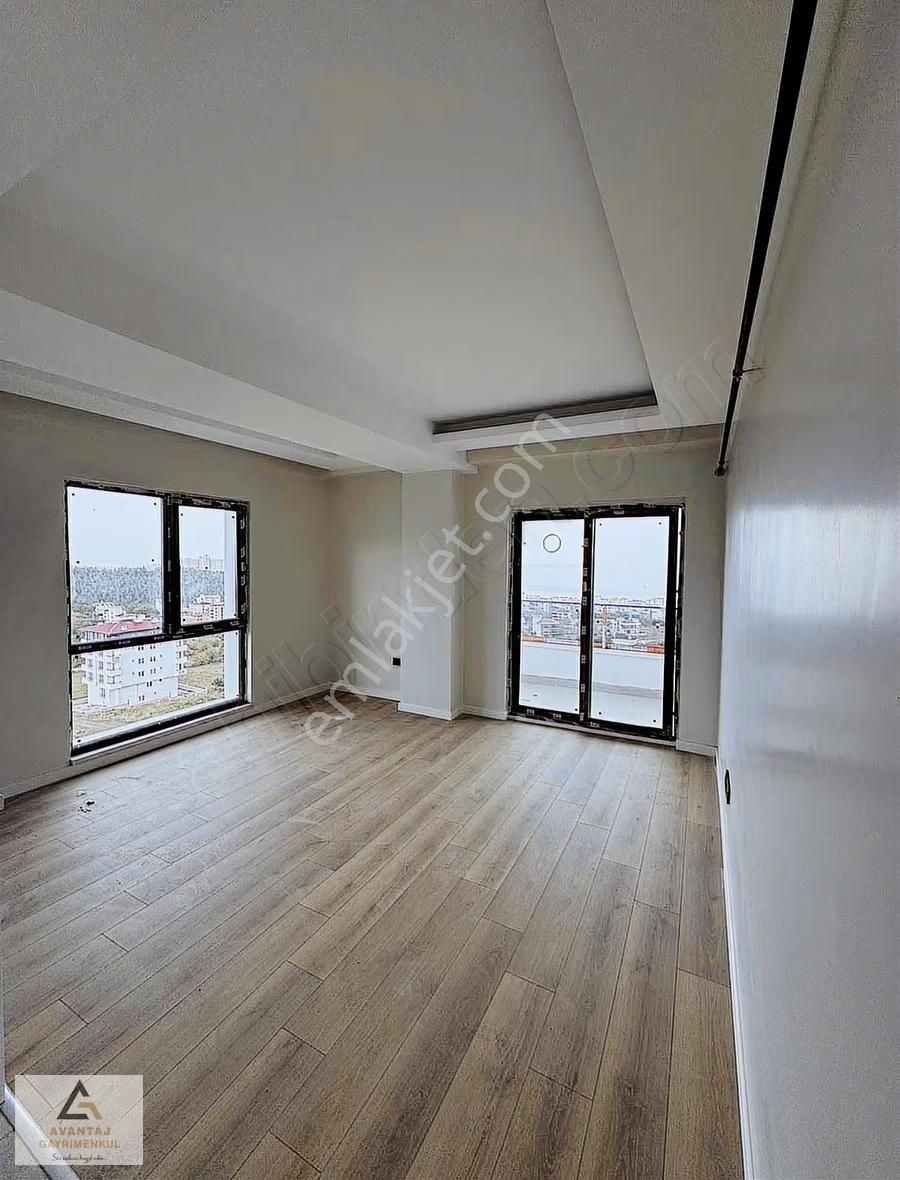 Deniz Manzaralı Satılık Lüks 1+1(sınırsız Kredi Fırsatı) - Görsel 2