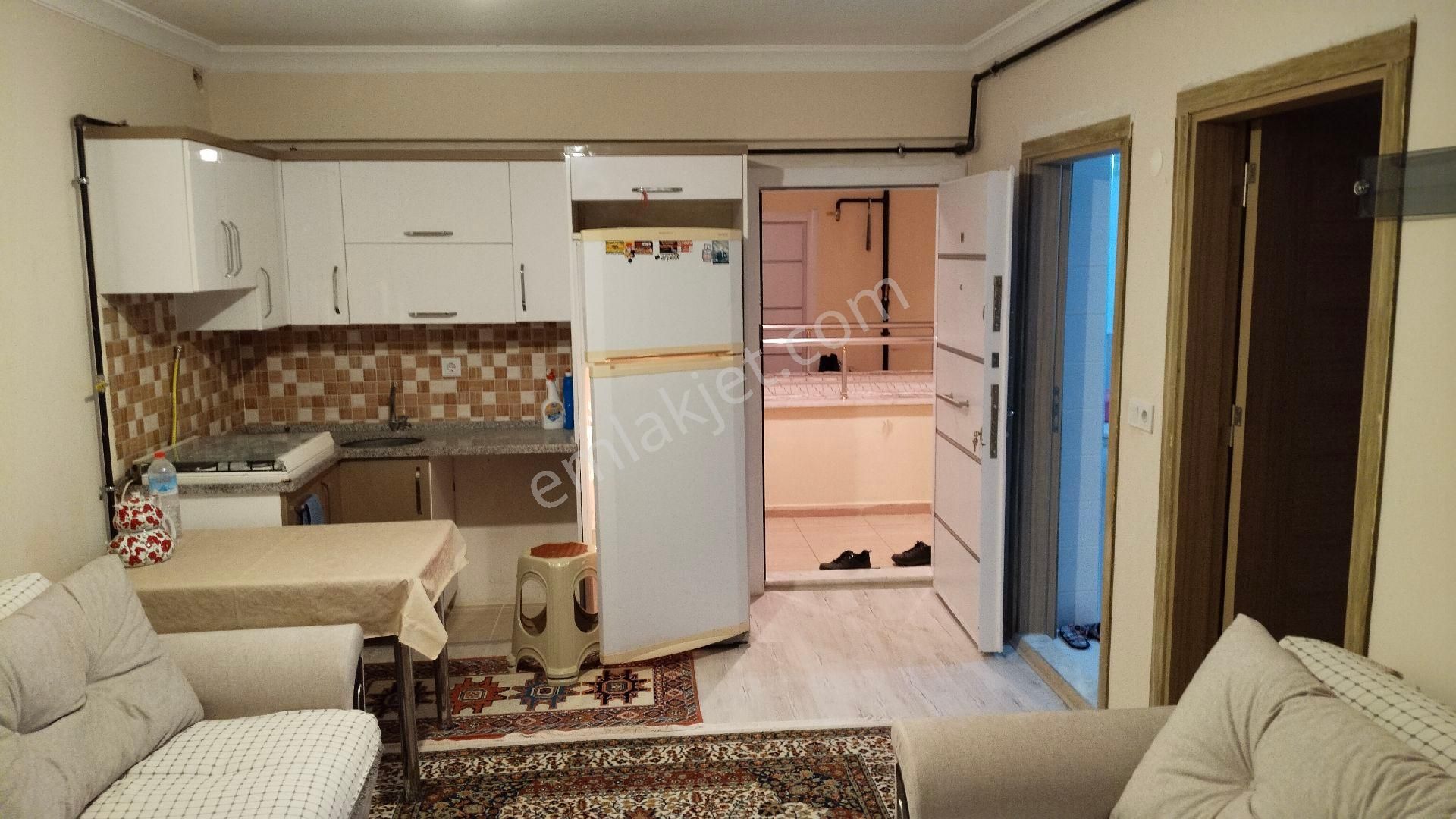 Berkay Emlaktan Yeşil Mahallede Kiralık 1+1 Daire - Görsel 25