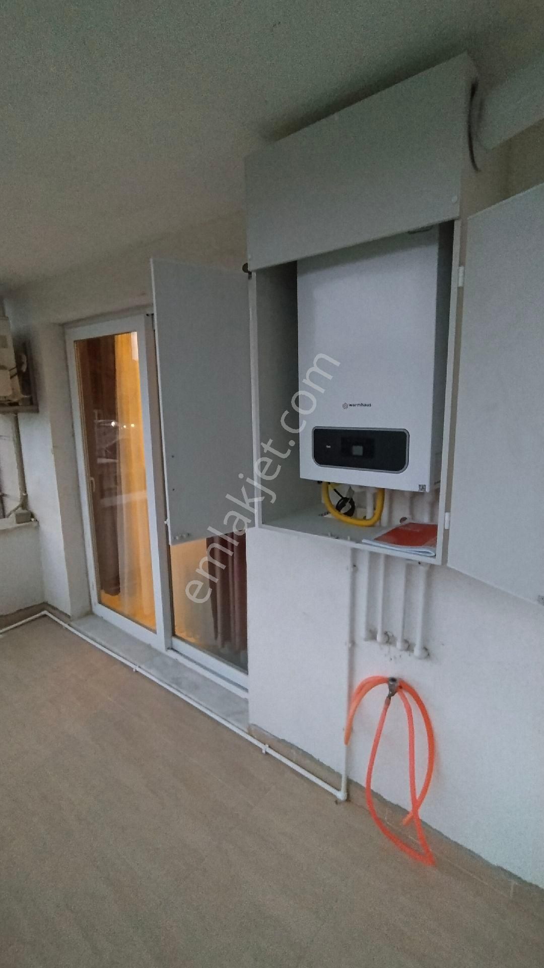 Berkay Emlaktan Yeşil Mahallede Kiralık 1+1 Daire - Görsel 22