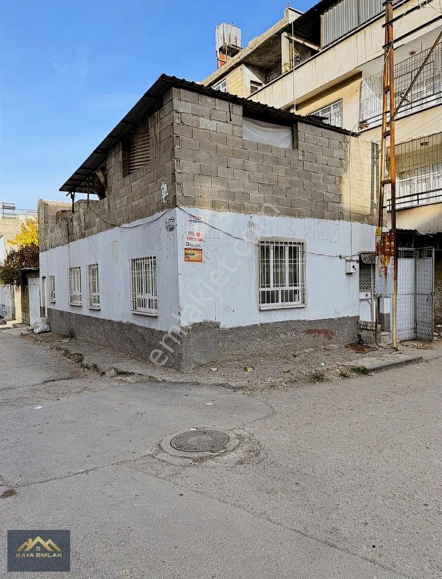 Satılık Müstakil Ev 60. Yıl Mahallesi / Şahinbey / Gaziantep - Görsel 15