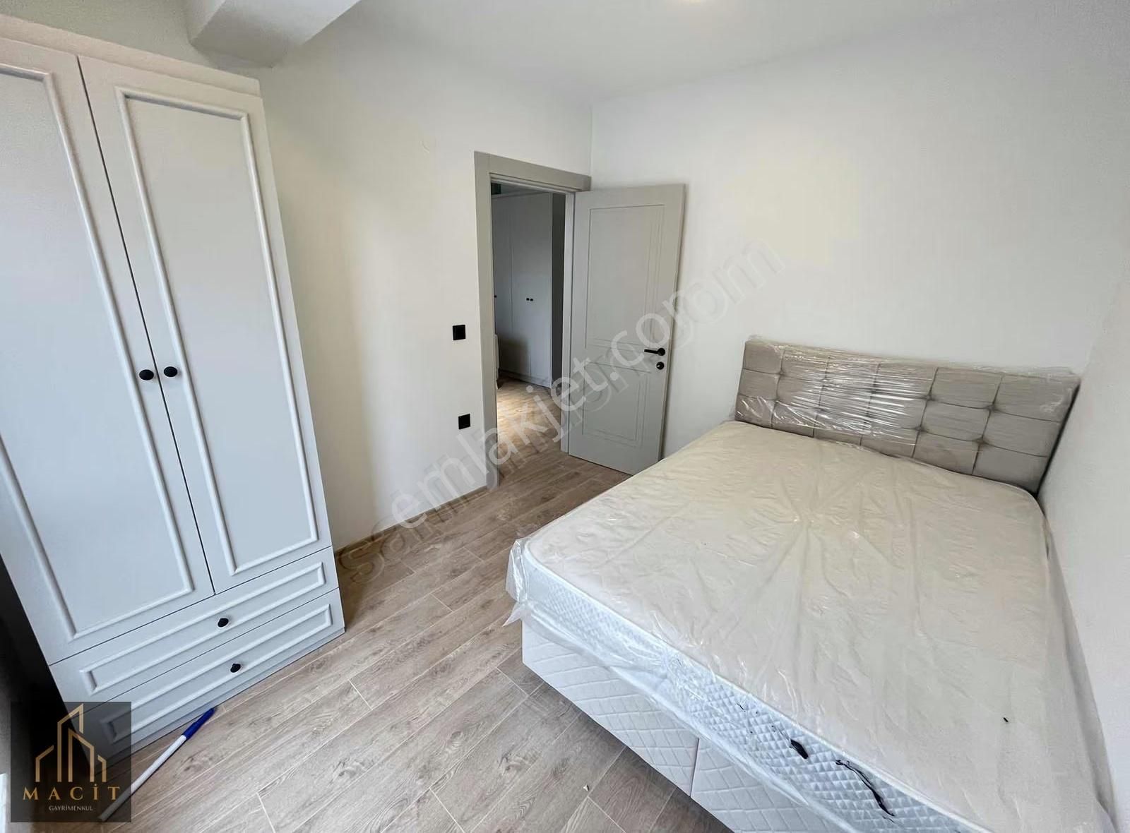 Macit'den Görükle'de Cadde Üzeri Sıfır 1+1 Eşyalı Arakat Daire - Görsel 5