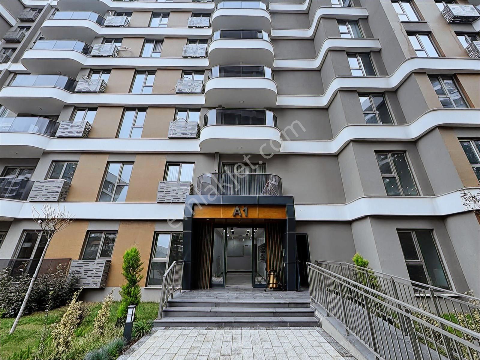 Pendik'de Konforlu Site İçerisinde 2+1 Lüks Daire - Görsel 27