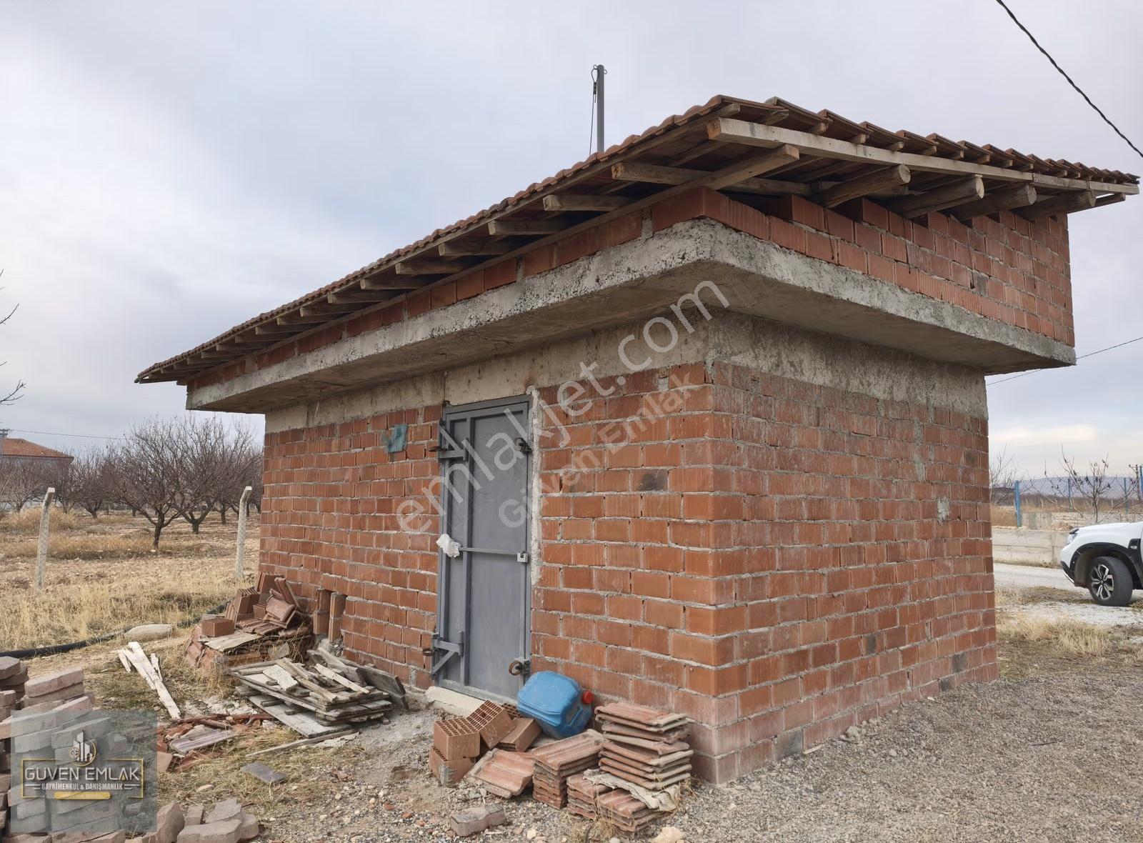 Güven Emlak'tan Kırkpınar Köyünde Satılık Kayısı Bahçesi - Görsel 7